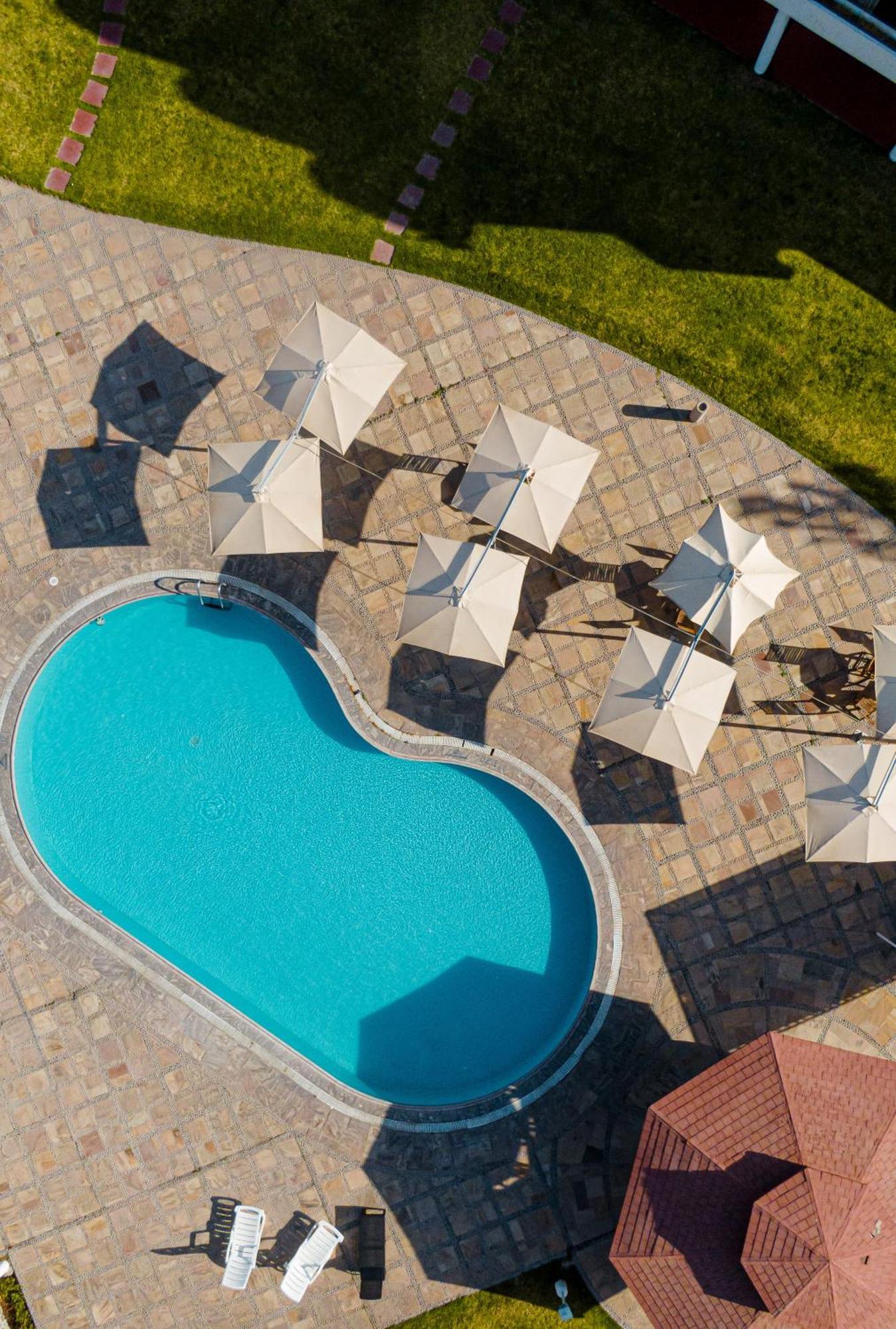 Bth Hotel Arequipa Lake Characato 外观 照片
