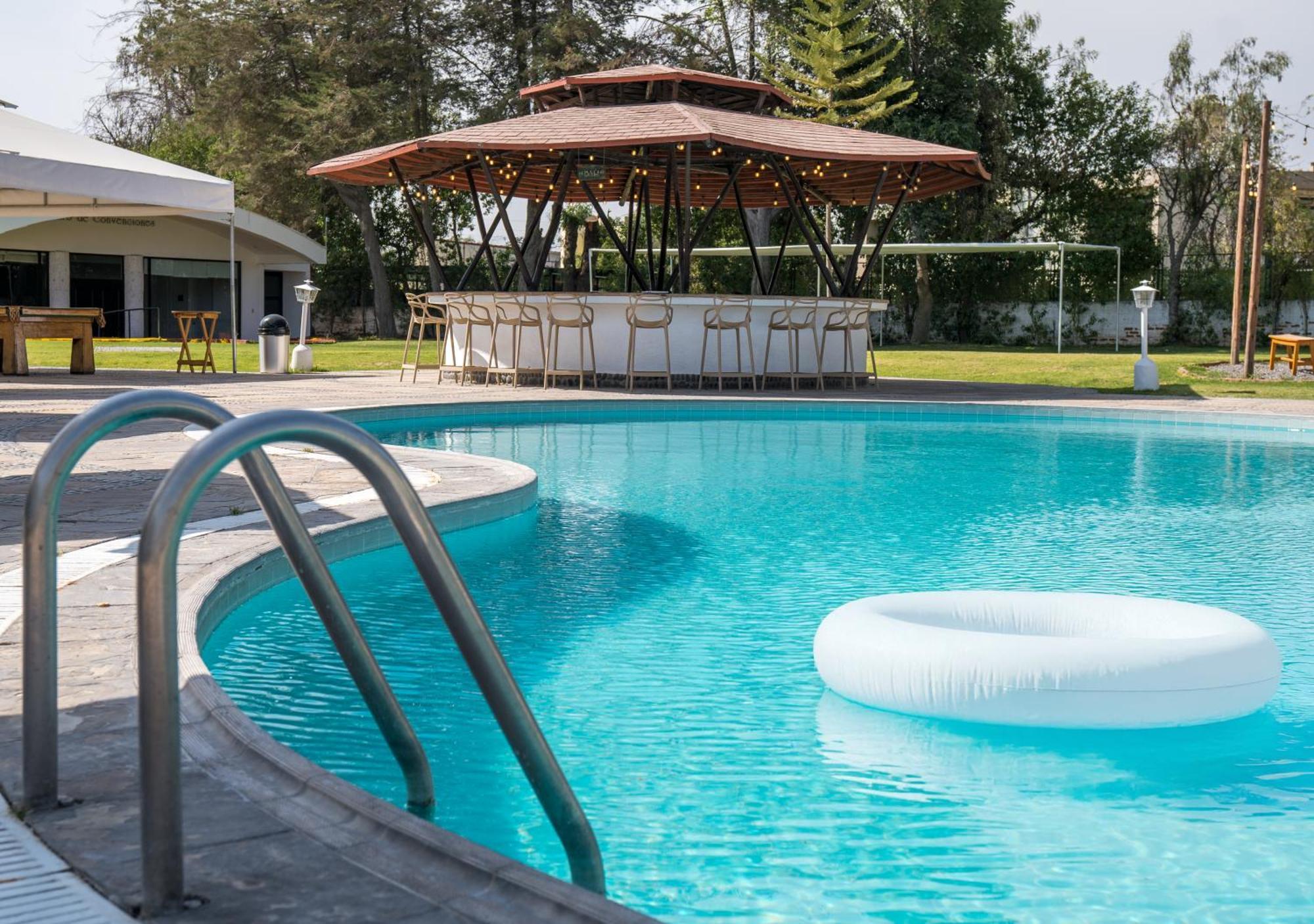 Bth Hotel Arequipa Lake Characato 外观 照片
